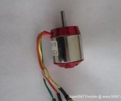 Motor střídavý 3F outrunner malý c28-35