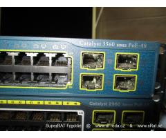 Cisco switche 10Gb/1Gb/100Mb, celá infrastruktura cca 500 portů