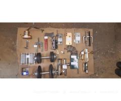 Nářadí, zámky, zámečnické vybavení