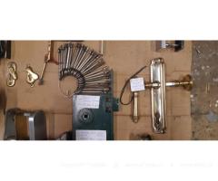 Nářadí, zámky, zámečnické vybavení