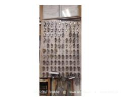 Nářadí, zámky, zámečnické vybavení